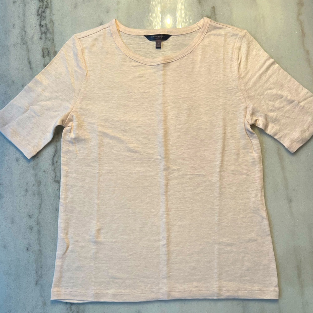 NWOT 100% Linen Cream Short Sleeve Tee              Sz S